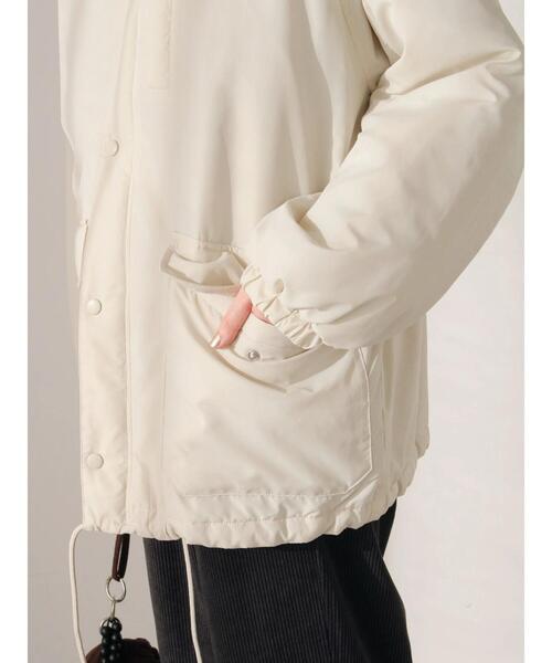 Samansa Mos2 blue（サマンサモスモスブルー）の「襟付中綿ブルゾン（ブルゾン・レディース・ライトベージュ/ブラック/カーキ・F）」の9枚目の写真