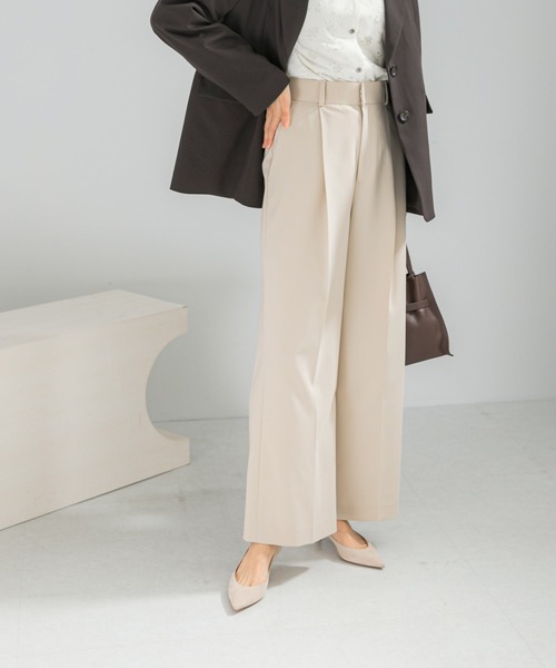 URBAN RESEARCH ROSSO WOMEN（アーバンリサーチ　ロッソ）の「防シワハイウエストワイドスラックス（その他パンツ・レディース・モカ/ライトベージュ/ブラック・TALL/38/36/34）」の3枚目の写真