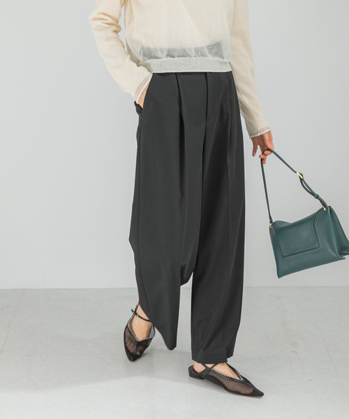 URBAN RESEARCH ROSSO WOMEN（アーバンリサーチ　ロッソ）の「防シワハイウエストワイドスラックス（その他パンツ・レディース・モカ/ライトベージュ/ブラック・TALL/38/36/34）」の20枚目の写真