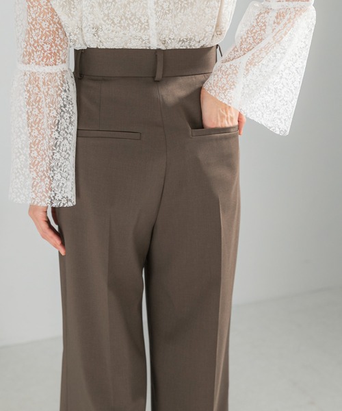 URBAN RESEARCH ROSSO WOMEN（アーバンリサーチ　ロッソ）の「防シワハイウエストワイドスラックス（その他パンツ・レディース・モカ/ライトベージュ/ブラック・TALL/38/36/34）」の10枚目の写真