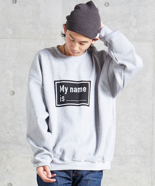Re Youth（リユース）の「GD クルースウェット " My name is_____"（スウェット・メンズ・ブラック/グレー・LARGE/X-LARGE/MEDIUM/SMALL）」の2枚目の写真