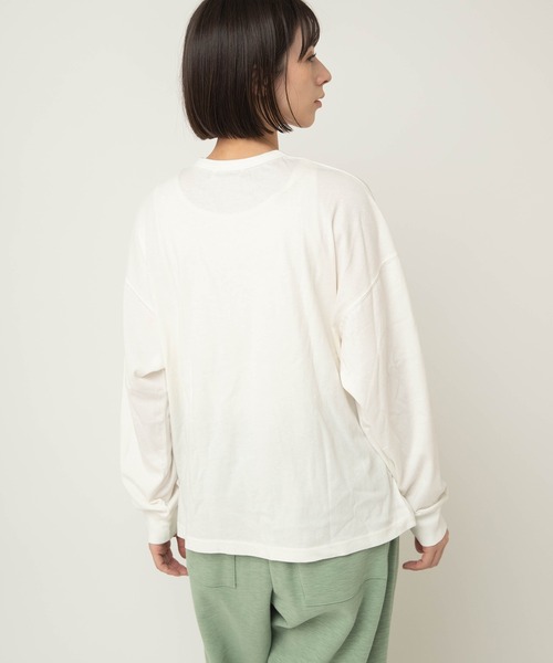 RNA-N(アールエヌエーエヌ)の「M2615 ロゴプリントロンT(Tシャツ/カットソー・レディース・スミクロ/キナリ/サックスブルー・FREE)」の12枚目の写真
