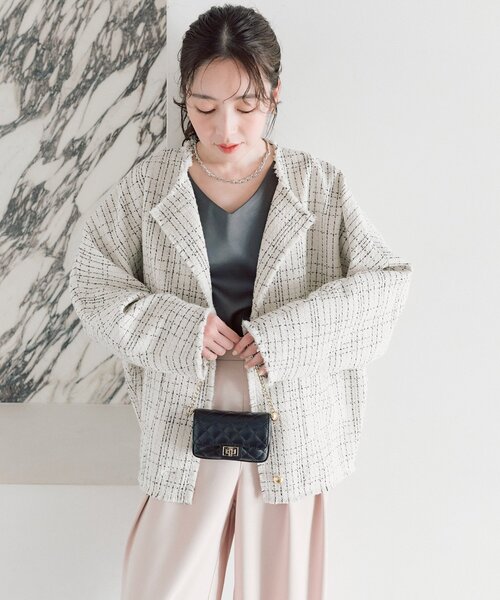 La boutique BonBon（ラブティックボンボン）の「【オケージョン対応】ツィード金ボタンジャケット（ノーカラージャケット・レディース・ブラック/オフホワイト・FREE）」の20枚目の写真