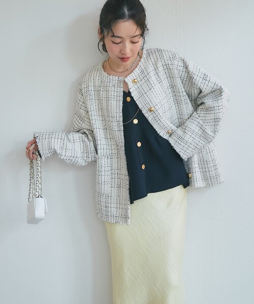 La boutique BonBon（ラブティックボンボン）の「【オケージョン対応】ツィード金ボタンジャケット（ノーカラージャケット・レディース・ブラック/オフホワイト・FREE）」の9枚目の写真