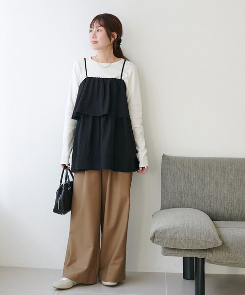 DISCOAT(ディスコート)の「ハシゴレースティアードキャミ(チュニック・レディース・オフホワイト/ブラック・FREE)」の12枚目の写真