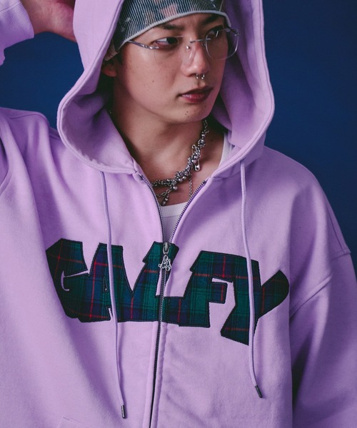 GALFY(ガルフィー)の「GALFY-ばーばの切り貼りリメイクパーカー(パーカー・メンズ・ホワイト/ピンク/ブラック・L/XL)」の22枚目の写真