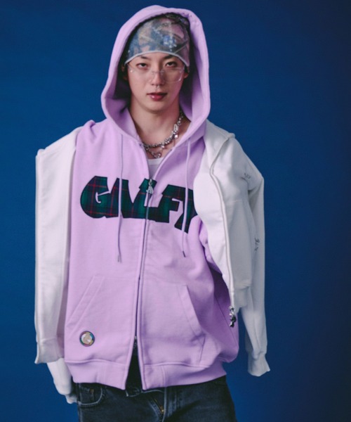 GALFY(ガルフィー)の「GALFY-ばーばの切り貼りリメイクパーカー(パーカー・メンズ・ホワイト/ピンク/ブラック・L/XL)」の20枚目の写真