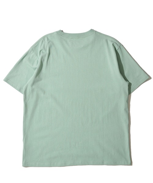 UNIVERSAL OVERALL(ユニバーサルオーバーオール)の「【UNIVERSAL OVERALL】オリジナルグラフィッククルーネックTシャツ(Tシャツ/カットソー・レディース・ネイビー/ブルーグレー/オートミール/グリーン系/ホワイト・X-LARGE/LARGE/MEDIUM)」の13枚目の写真