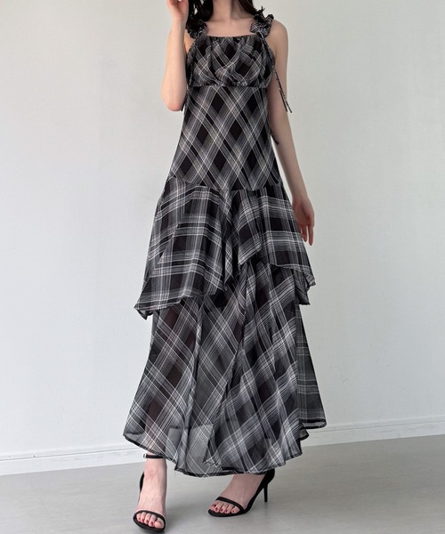 junoah(ジュノア)の「チェックキャミワンピース(ワンピース・レディース・ブラック/ホワイト/ブラウン・SMALL/MEDIUM/LARGE)」の4枚目の写真