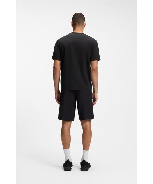 BOSS(ボス)の「ストレッチコットン Tシャツ ロゴアートワーク(Tシャツ/カットソー・メンズ・ブラック/ライトブラウン・M/L/XL/S)」の5枚目の写真
