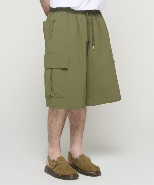 CARGOBROS(カーゴブロス)の「ナイロンカーゴバミューダパンツ(カーキ)(その他パンツ・メンズ・その他・FREE)」の3枚目の写真