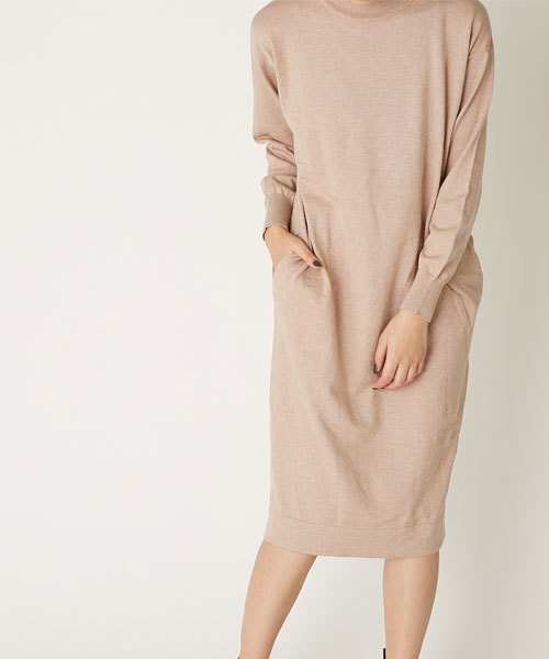 MOUSSY（マウジー）の「KNIT ONEPIECE×SNOOD SET（ワンピース・レディース・トップグレー/ベージュ・FREE）」の18枚目の写真