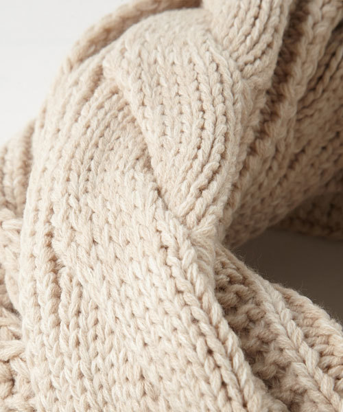 MOUSSY（マウジー）の「KNIT ONEPIECE×SNOOD SET（ワンピース・レディース・トップグレー/ベージュ・FREE）」の15枚目の写真