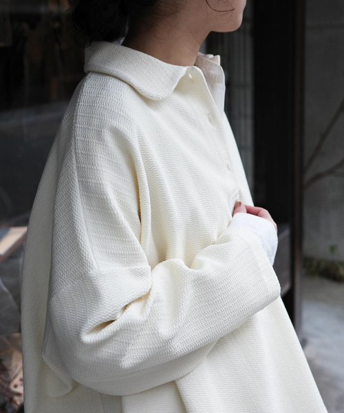 JOURNAL STANDARD LUXE（ジャーナルスタンダード　ラックス）の「ブリスターニットプルオーバー（Tシャツ/カットソー・レディース・ホワイト×ホワイト/ブラック・FREE）」の11枚目の写真