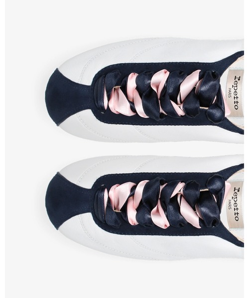 Repetto(レペット)の「Tennis Silk スニーカー - FRサイズ / V4230MCVD(スニーカー・レディース・ホワイト×ネイビー・36/35/39/38/37)」の3枚目の写真