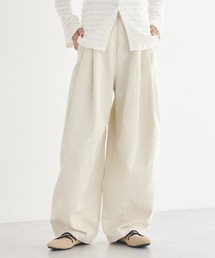 earth music&ecology | フラワー刺繍ツイルカーブパンツ(その他パンツ)