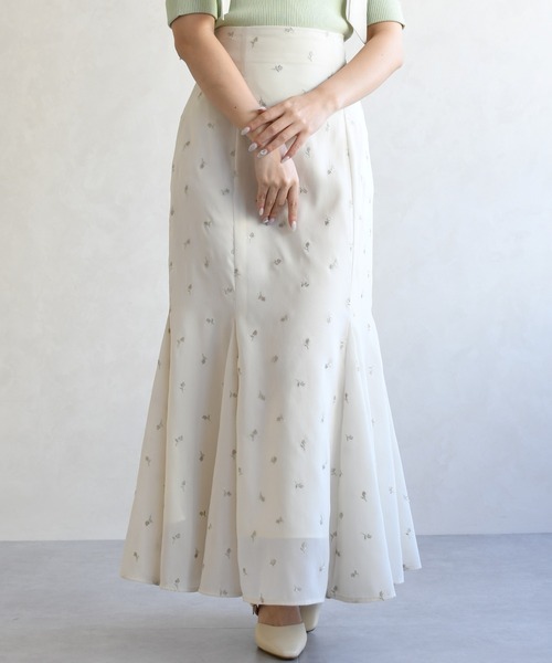 31 Sons de mode（トランテアン　ソン　ドゥ　モード）の「2026春夏新作 刺繍マーメイドスカート（スカート・レディース・モカ/イエロー/アイボリー・M/S）」の4枚目の写真