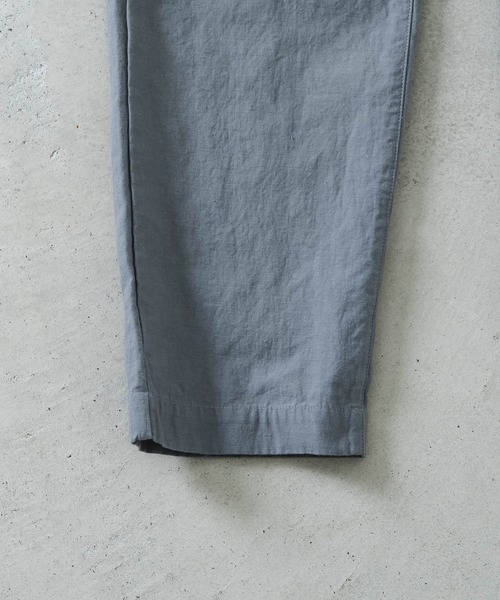 quadro（クオドロ）の「綿麻バックサテンワークパンツ（その他パンツ・メンズ・グレー/チャコール・MEDIUM）」の8枚目の写真
