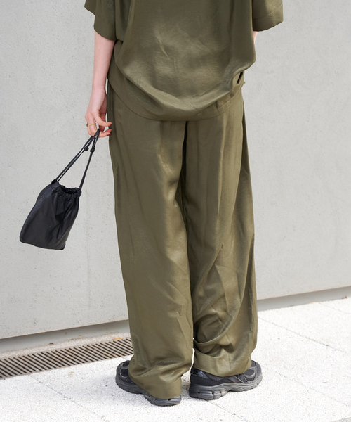 OUTDOOR PRODUCTS(アウトドアプロダクツ)の「ヴィンテージサテンタンブラーイージーパンツ(スラックス・レディース・カーキ/ネイビー・36/38)」の12枚目の写真