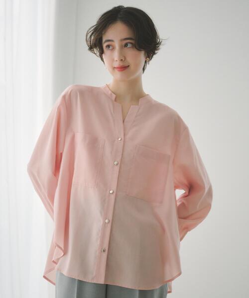 THE SHOP TK （ザ ショップ ティーケー ）の「【刻みネックですっきり見え】Wポケット金ボタンシャツ（シャツ/ブラウス・レディース・ピンク系/スミクロ/アイボリー/ライトブルー・12/14/13）」の22枚目の写真