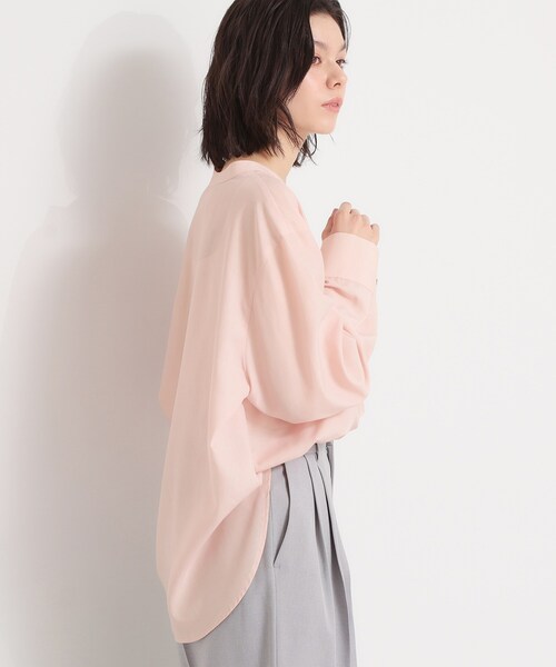 THE SHOP TK （ザ ショップ ティーケー ）の「【刻みネックですっきり見え】Wポケット金ボタンシャツ（シャツ/ブラウス・レディース・ピンク系/スミクロ/アイボリー/ライトブルー・12/14/13）」の9枚目の写真