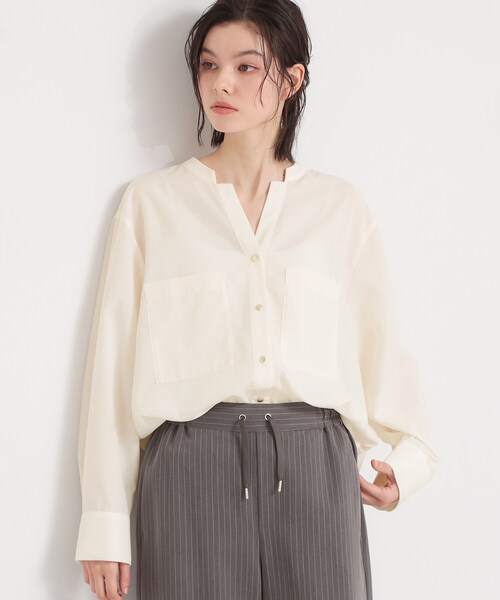 THE SHOP TK （ザ ショップ ティーケー ）の「【刻みネックですっきり見え】Wポケット金ボタンシャツ（シャツ/ブラウス・レディース・ピンク系/スミクロ/アイボリー/ライトブルー・12/14/13）」の5枚目の写真