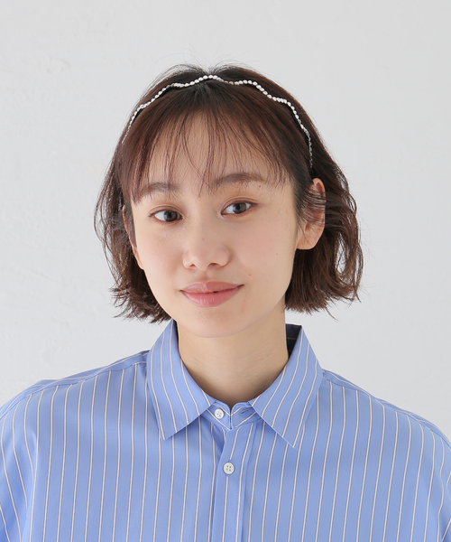 IENA(イエナ)の「SCHO/ショー CRYSTAL WAVE HAIRBAND ヘアバンド FW23-HB-ARIEL-CRST-T(カチューシャ・レディース・ブラック・FREE)」の4枚目の写真