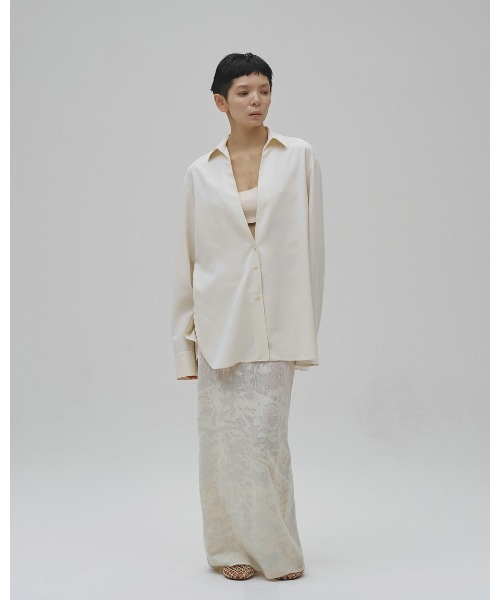 TODAYFUL(トゥデイフル)の「Silky Skipper Shirts(シャツ/ブラウス・レディース・キナリ/ブラック・FREE)」の3枚目の写真
