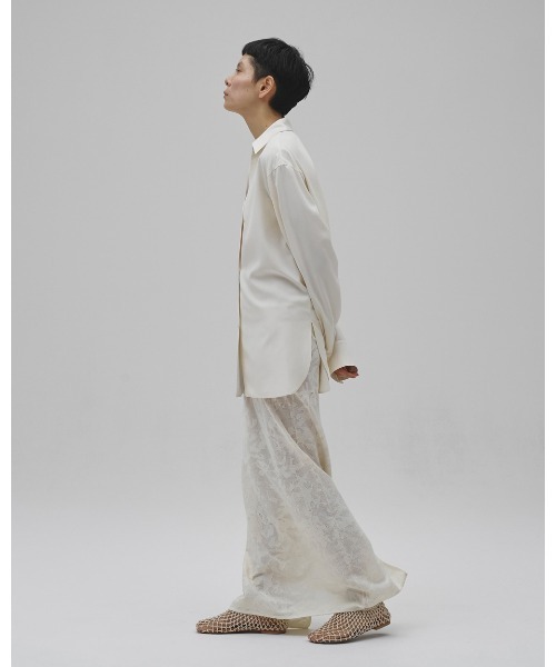 TODAYFUL(トゥデイフル)の「Silky Skipper Shirts(シャツ/ブラウス・レディース・キナリ/ブラック・FREE)」の4枚目の写真