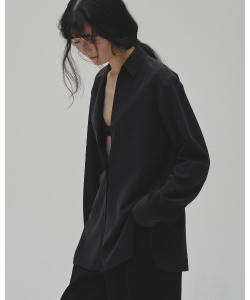 TODAYFUL(トゥデイフル)の「Silky Skipper Shirts(シャツ/ブラウス・レディース・キナリ/ブラック・FREE)」の8枚目の写真