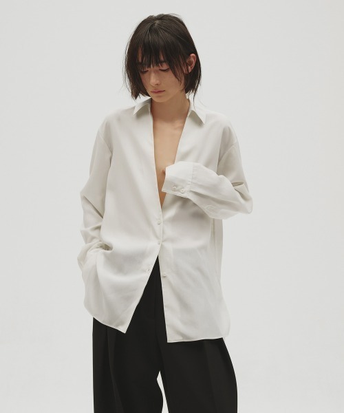 TODAYFUL(トゥデイフル)の「Silky Skipper Shirts(シャツ/ブラウス・レディース・キナリ/ブラック・FREE)」の21枚目の写真
