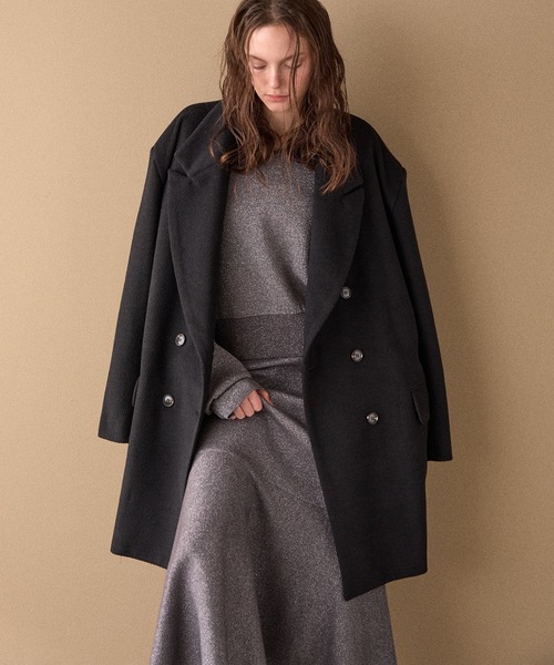 MIELI INVARIANT(ミエリインヴァリアント)の「Siamese Nuance Over Wool Coat(チェスターコート・レディース・ブラック/ベージュ・FREE)」の2枚目の写真