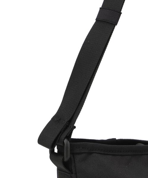 THE NORTH FACE(ザノースフェイス)の「THE NORTH FACE/ザ・ノース・フェイス/LeapShoulder(ショルダーバッグ・メンズ・ブラック・F)」の5枚目の写真