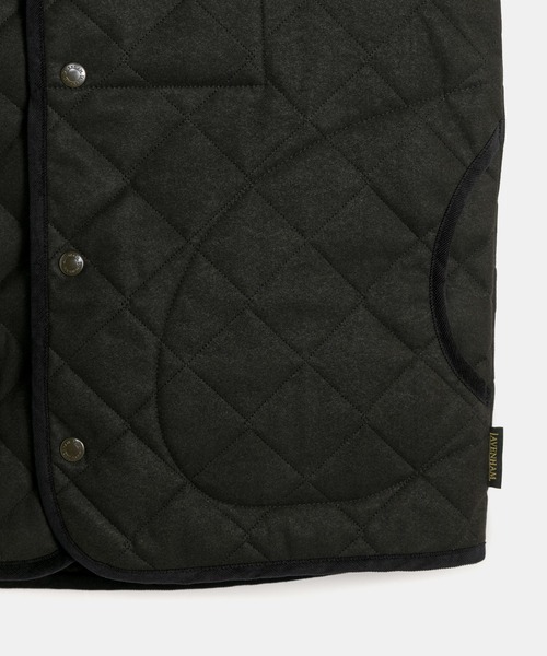 LAVENHAM（ラベンハム）の「Black Edition Brushed MS Thornham Mens / ブラック エディション ブラッシュド エムエス ソーンハム メンズ（ベスト・メンズ・ブラック・S/M/L/XL）」の8枚目の写真