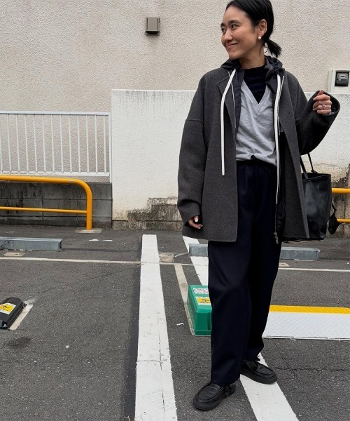 COUDRE(クードル)の「VネックロンT(Tシャツ/カットソー・レディース・ブラック/ライトグレー・FREE)」の17枚目の写真