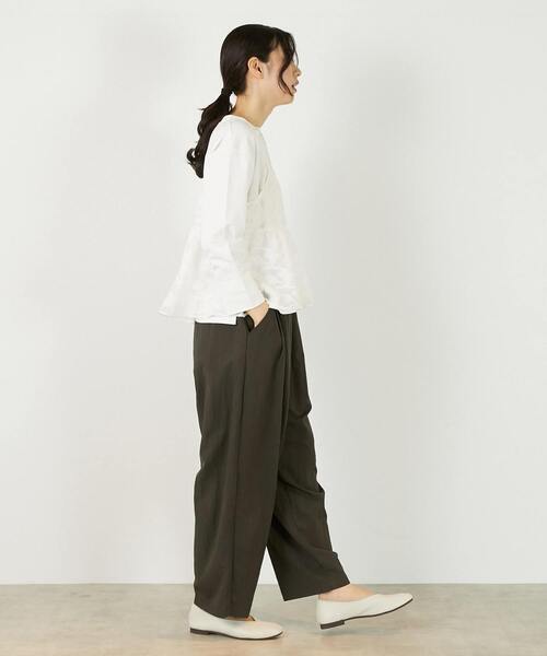 MELROSE claire（メルローズ クレール）の「【カットジャガードキャミブラウス】（シャツ/ブラウス・レディース・ブラック/ホワイト・FREE）」の7枚目の写真