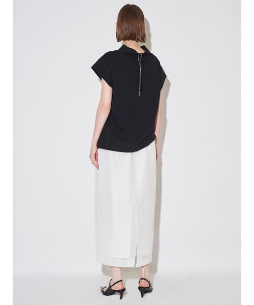 ELENDEEK(エレンディーク)の「オフネックカットソー(Tシャツ/カットソー・レディース・オフホワイト/ブラック/ブラウン・FREE)」の22枚目の写真