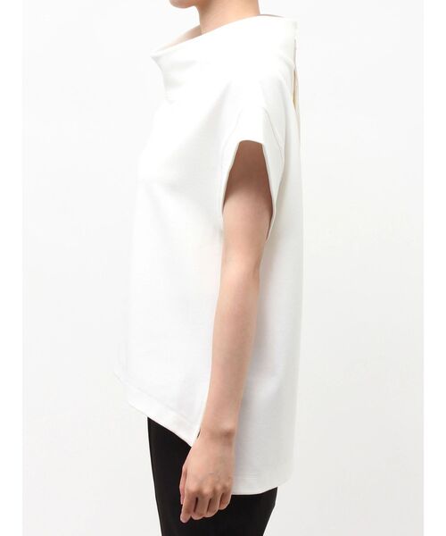 ELENDEEK（エレンディーク）の「オフネックカットソー（Tシャツ/カットソー・レディース・オフホワイト/ブラック/ブラウン・FREE）」の10枚目の写真