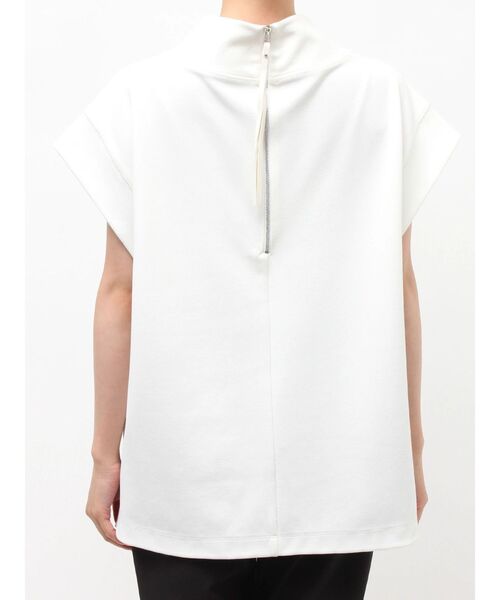 ELENDEEK（エレンディーク）の「オフネックカットソー（Tシャツ/カットソー・レディース・オフホワイト/ブラック/ブラウン・FREE）」の11枚目の写真