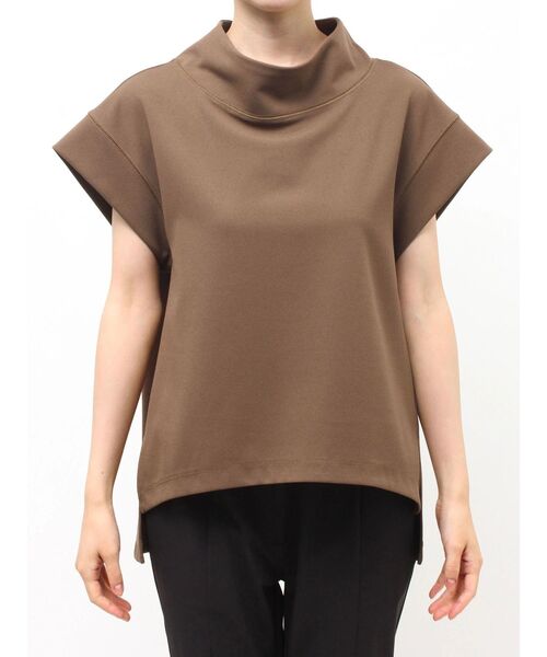 ELENDEEK(エレンディーク)の「オフネックカットソー(Tシャツ/カットソー・レディース・オフホワイト/ブラック/ブラウン・FREE)」の5枚目の写真