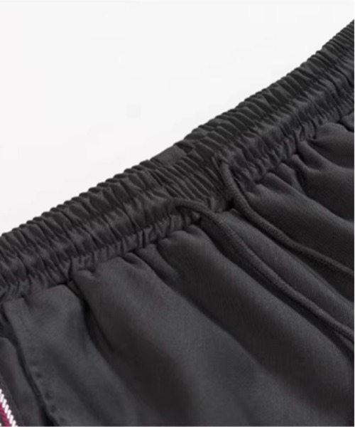 NOWLE（ノウル）の「【NOWLE】サイドライン ワイド ストレート イージーパンツ / レトロトラックパンツ（その他パンツ・メンズ・ブラック・MEDIUM/LARGE）」の13枚目の写真