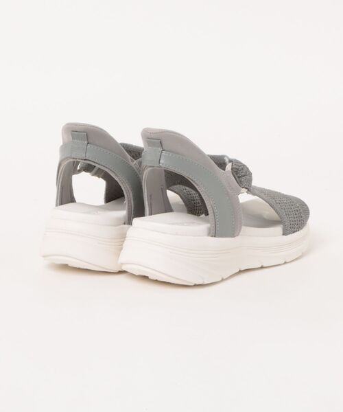 Piedi Nudi(ピエディヌーディ)の「Fit Partner / ハンズフリータイプ 厚底クッション スポーツサンダル(サンダル・レディース・ピンク/グレー/ブラック・M/S/LL/L)」の4枚目の写真