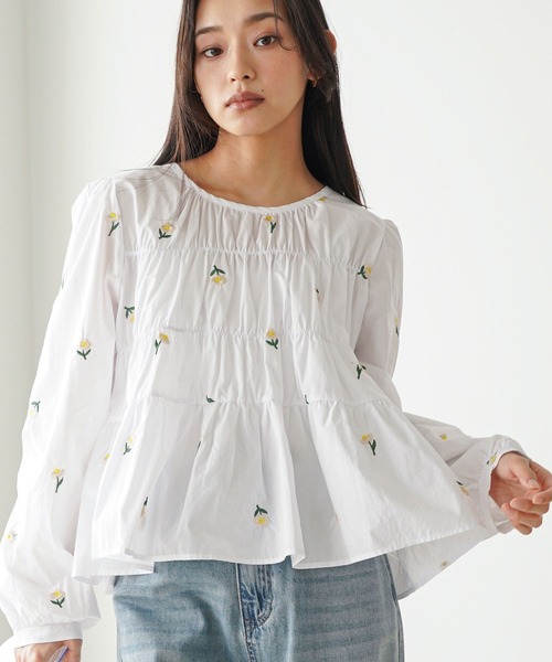 mili an deni(ミリアンデニ)の「刺繍ティアードブラウス(シャツ/ブラウス・レディース・ホワイト/ブラック/ミント・M)」の2枚目の写真