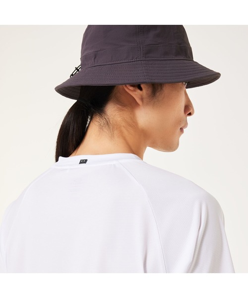 OAKLEY(オークリー)の「オークリー ENHANCE SS PRACTICE TEE 1.0 /Tシャツ /スポーツ・トレーニングコレクション/吸汗速乾/OAKLEY(Tシャツ/カットソー・メンズ・ブラック/ホワイト・S/M/L)」の16枚目の写真