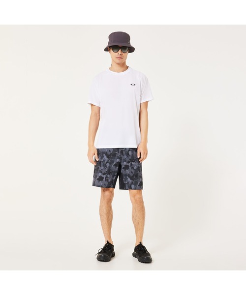 OAKLEY(オークリー)の「オークリー ENHANCE SS PRACTICE TEE 1.0 /Tシャツ /スポーツ・トレーニングコレクション/吸汗速乾/OAKLEY(Tシャツ/カットソー・メンズ・ブラック/ホワイト・S/M/L)」の15枚目の写真