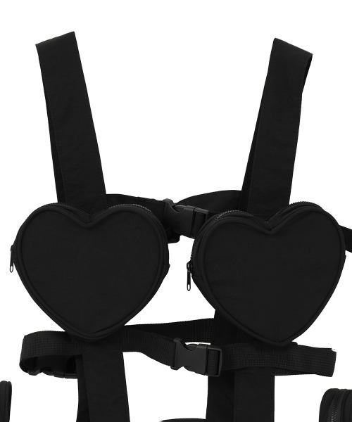 Candy Stripper（キャンディストリッパー）の「HEART POCKET ハーネス（ボディバッグ/ウエストポーチ・レディース・ブラック・FREE）」の5枚目の写真