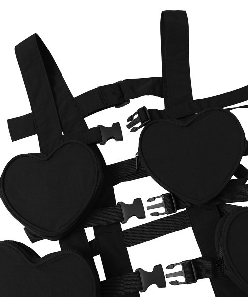 Candy Stripper（キャンディストリッパー）の「HEART POCKET ハーネス（ボディバッグ/ウエストポーチ・レディース・ブラック・FREE）」の10枚目の写真