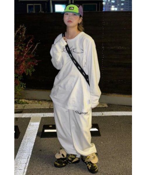 AJOBYAJO（アジョバイアジョ）の「[PBA] Tribal AJO Long Sleeves T-Shirt [WHITE]（Tシャツ/カットソー・レディース・その他・M/L/XL）」の16枚目の写真