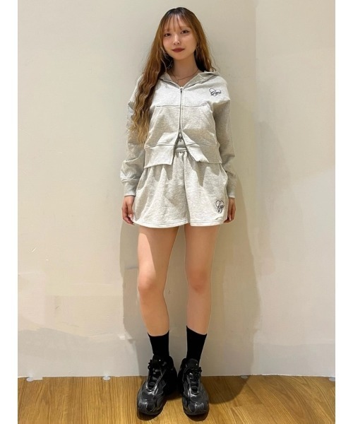 GAP(ギャップ)の「フレンチテリー ハート GAPロゴ ミニスカート(スカート・レディース・グレー/ホワイト/ネイビー・XXS/L/M/S/XS)」の7枚目の写真