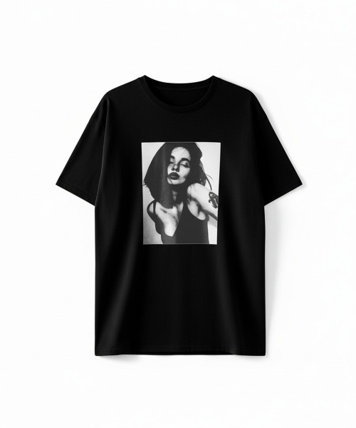 VIVID LADY(ビビッドレディー)の「フォトプリント チュニック 半袖 Tシャツ(Tシャツ/カットソー・レディース・ベージュ/ホワイト/チャコールグレー/ブラック・FREE)」の9枚目の写真